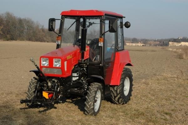 Трактор МТЗ-320 Беларус