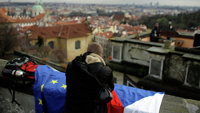 Пищевой апартеид: Восточная Европа стала "мусорным ведром" для Брюсселя