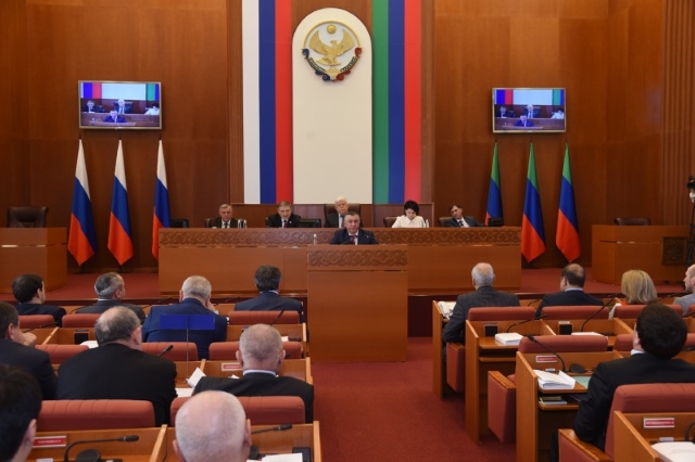 Врио главы Минсельхозпрода Дагестана предложил заложить в бюджете на 2018 год средства для лизинга сельхозтехники