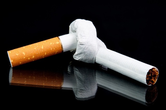 Минздрав сделает сигареты дороже