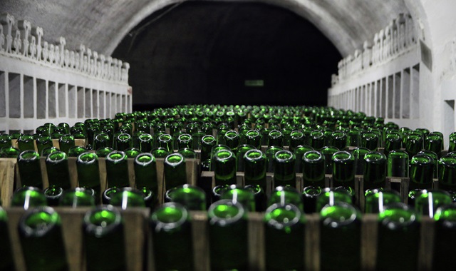Крымские власти решили продать одно из старейших винных предприятий
