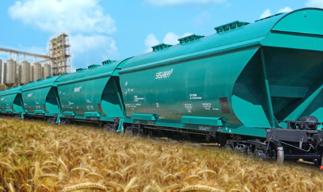 Омская область отправила первый «зерновой экспресс» в европейскую часть России