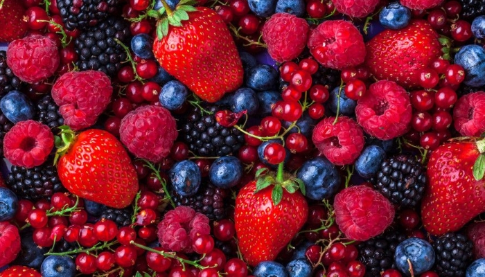 Минсельхоз: Россия обеспечивает себя фруктами и ягодами только на 23 процента