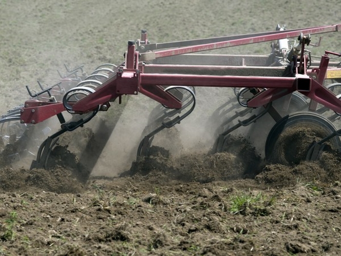 В Ульяновской области ученые дают рекомендации аграриям по обработке земли
