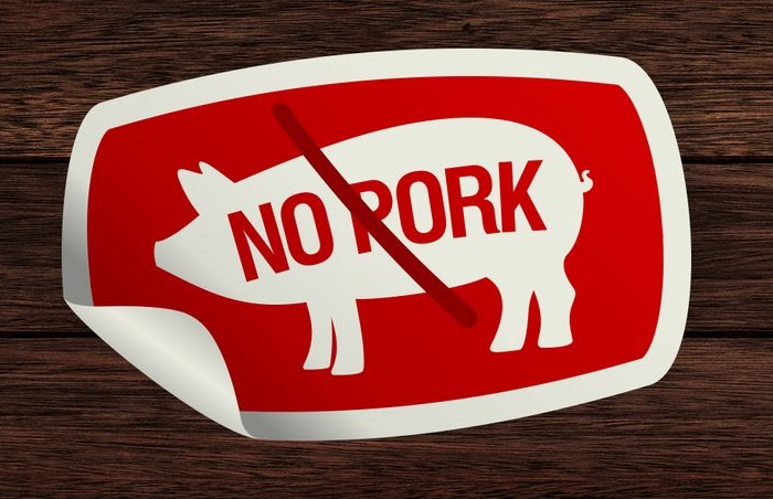 13 стран запретили импорт свинины из Бельгии