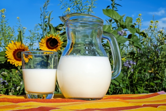 За 9 месяцев 2018 года на территории Тверской области произведено более 165 тысяч тонн молока