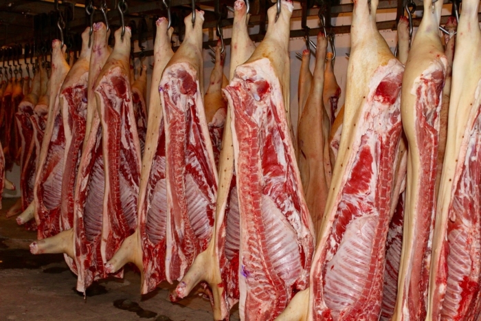 Беларусь ограничила ввоз свинины из Китая