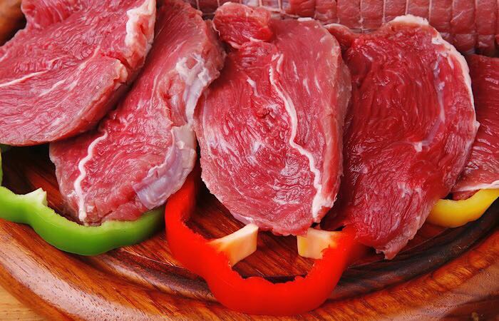 ​​Минздрав РФ поддержал введение налога на продукты переработки красного мяса