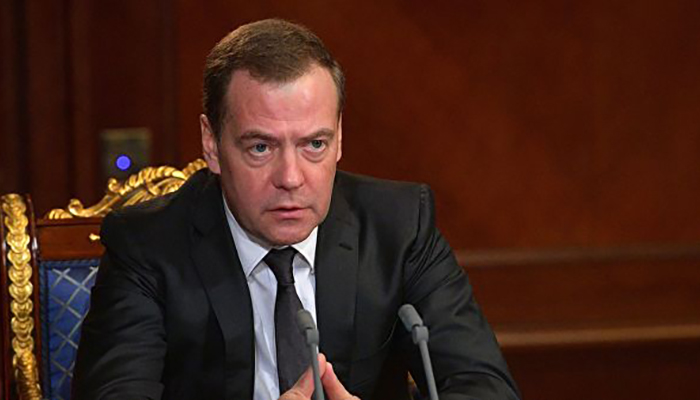 Медведев дал ряд поручений по подготовке госпрограммы по развитию села