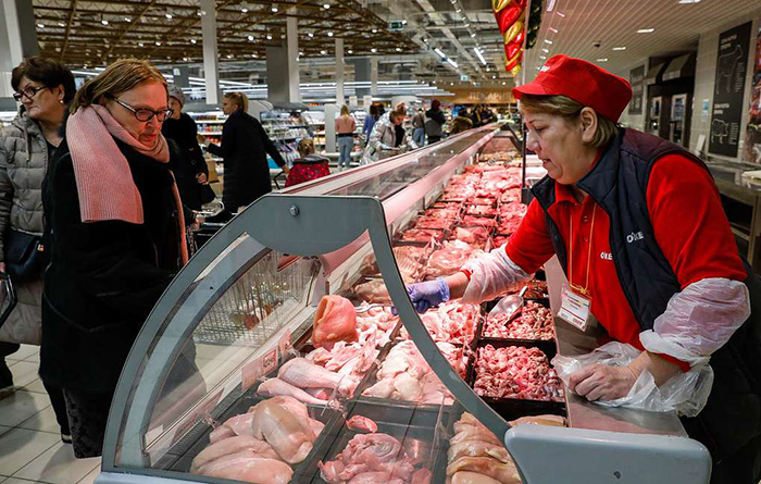 Роспотребнадзор выявил отсутствие документов у каждого третьего продавца мяса
