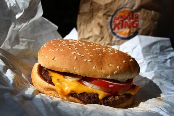 Burger King начал прдавать бургеры с искусственным мясом