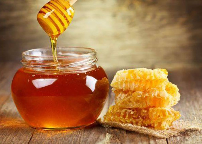 Эксперты Роспотребнадзора рассказали как выбрать натуральный мед