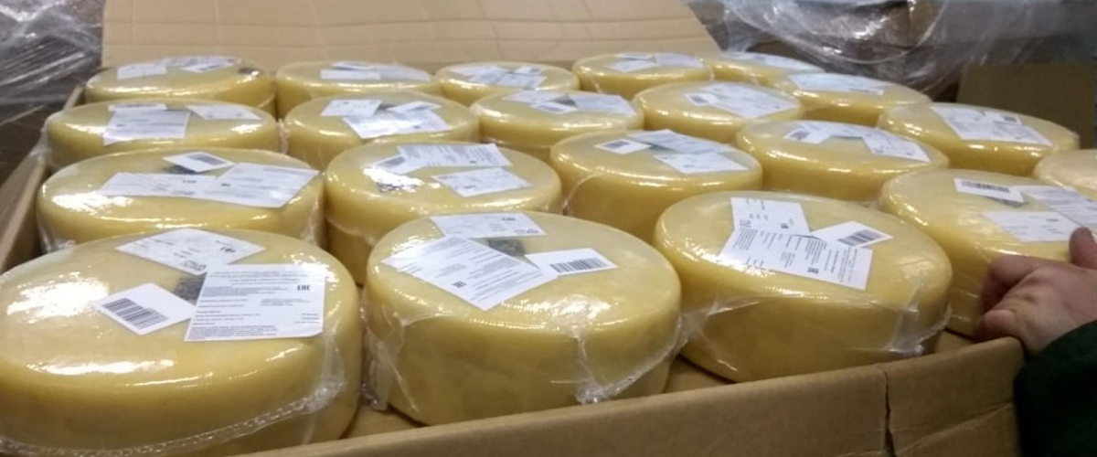 ​Подмосковных таможенников отдали под суд за продажу якобы уничтоженного сыра