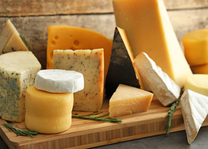 ​Молочная культура откроет завод по производству сыров в Ленобласти