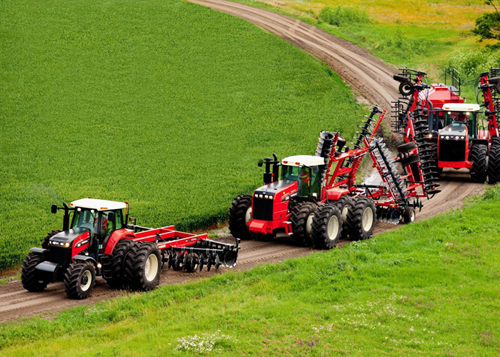 ​Власти увеличат субсидии производителям сельхозтехники на 3.5 млрд рублей на 2019 год