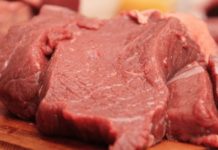 В Швеции ожидаются перебои с производством мяса из-за COVID-19