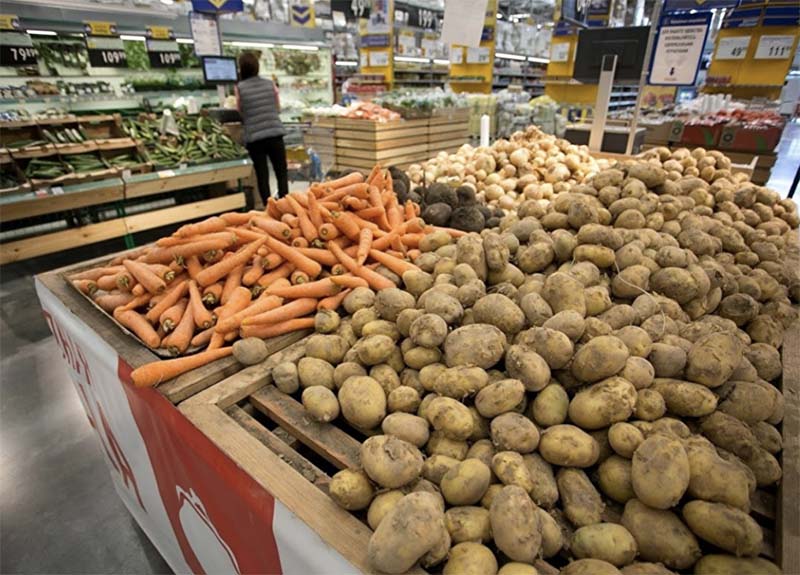 В России резко подорожали картофель и морковь