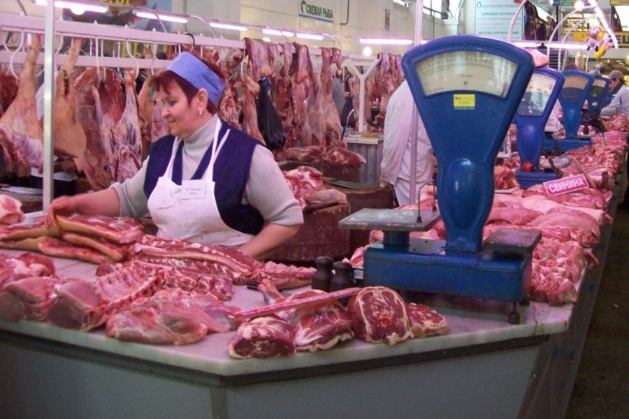 Запрет на продажу домашнего мяса обрушит экономику Алтайского края